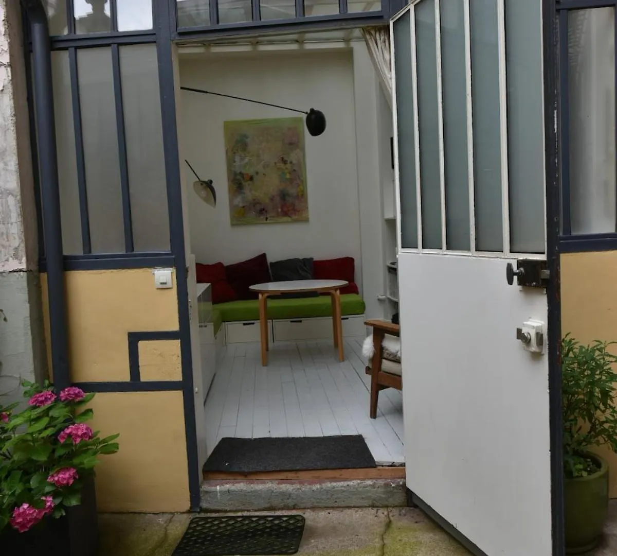 Bonjour Menilmontant! Apartment Paris 0*,